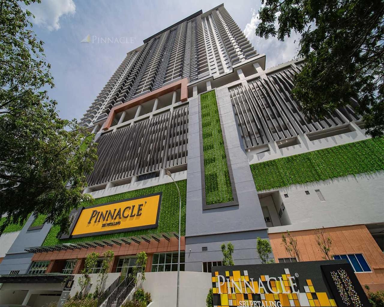 Pinnacle Sri Petaling Homestay