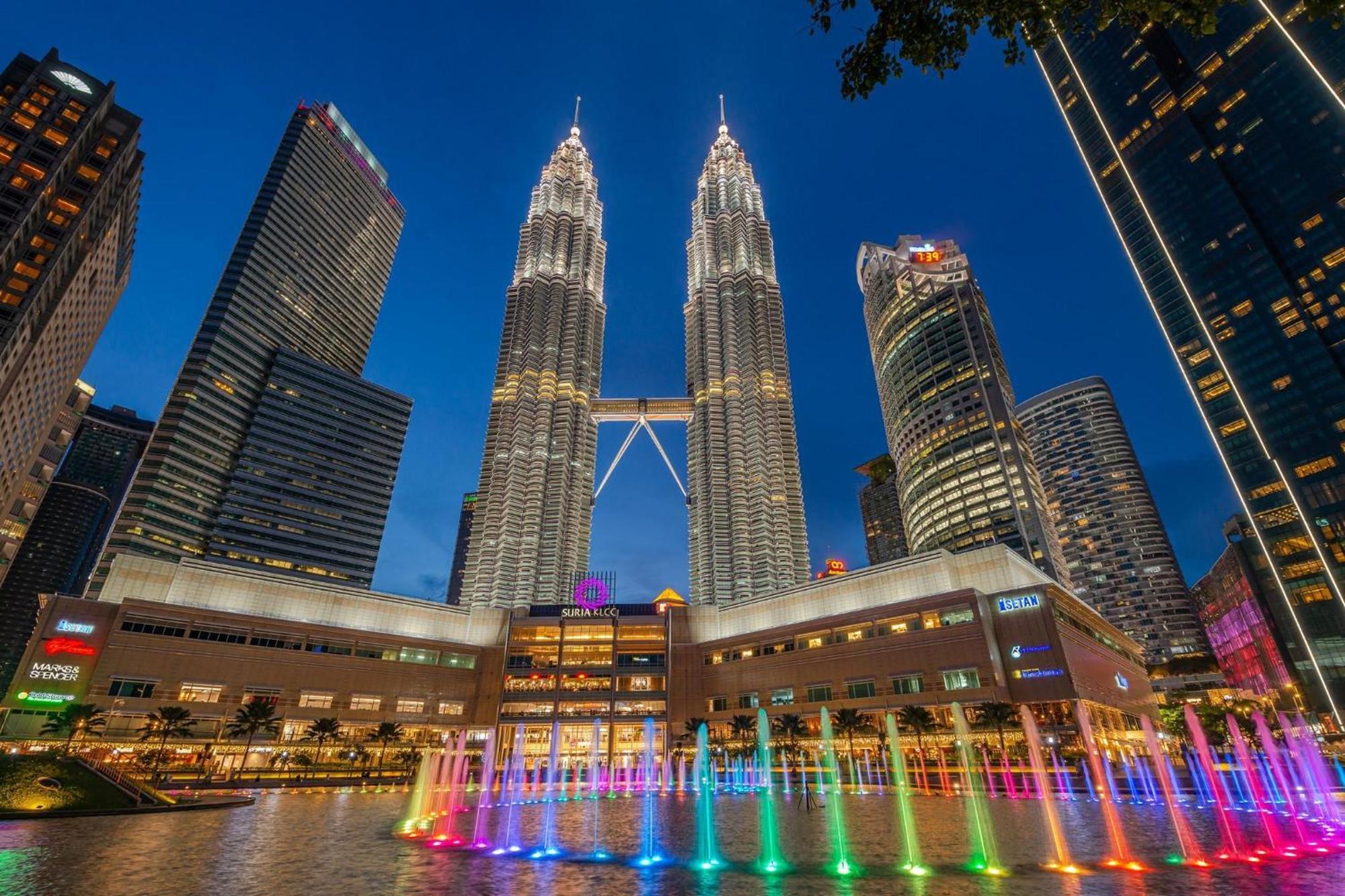 Pinnacle Sri Petaling * Kuala Lumpur